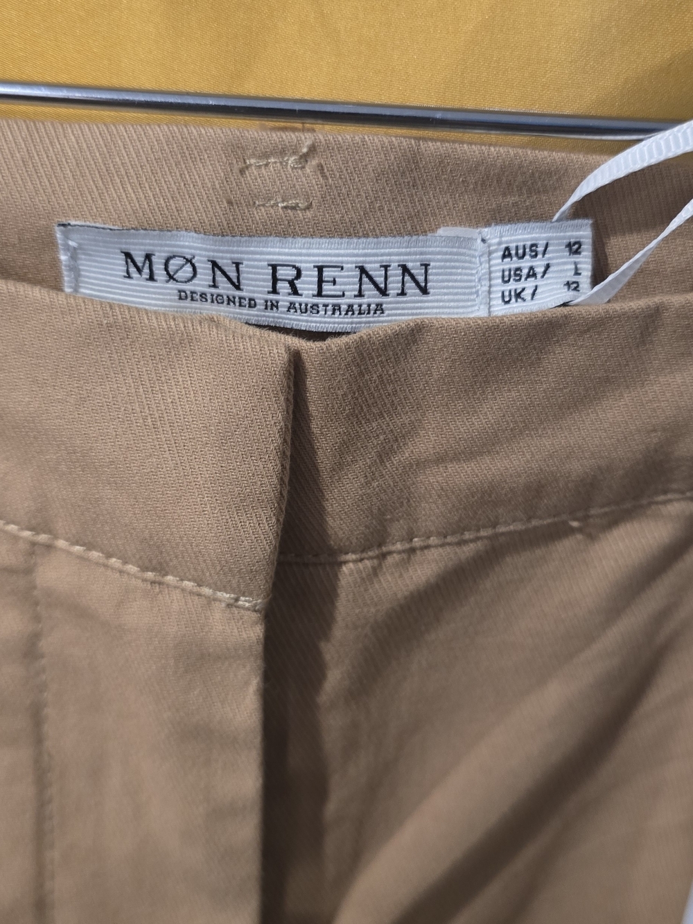 WoMenβs Tan Chino Pants Mon Renn